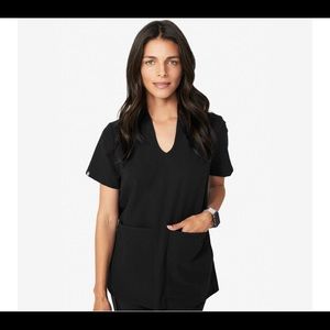Banepa oversized pocket scrub top (Medium)
